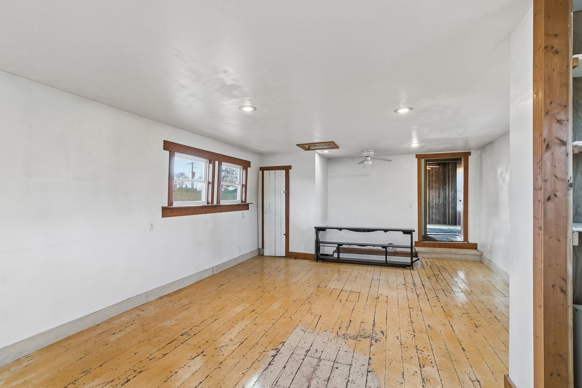 212 East Carroll Street Portage, WI 53901 - Photo 26 of 38