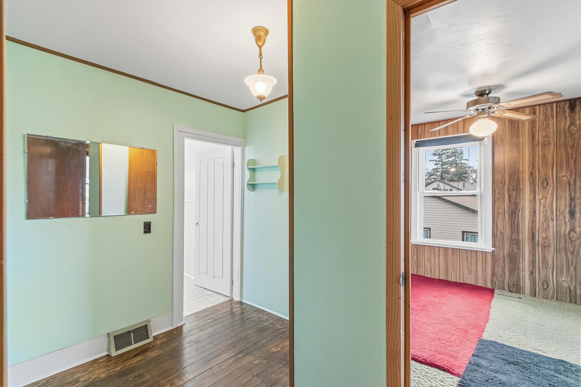 212 East Carroll Street Portage, WI 53901 - Photo 29 of 38