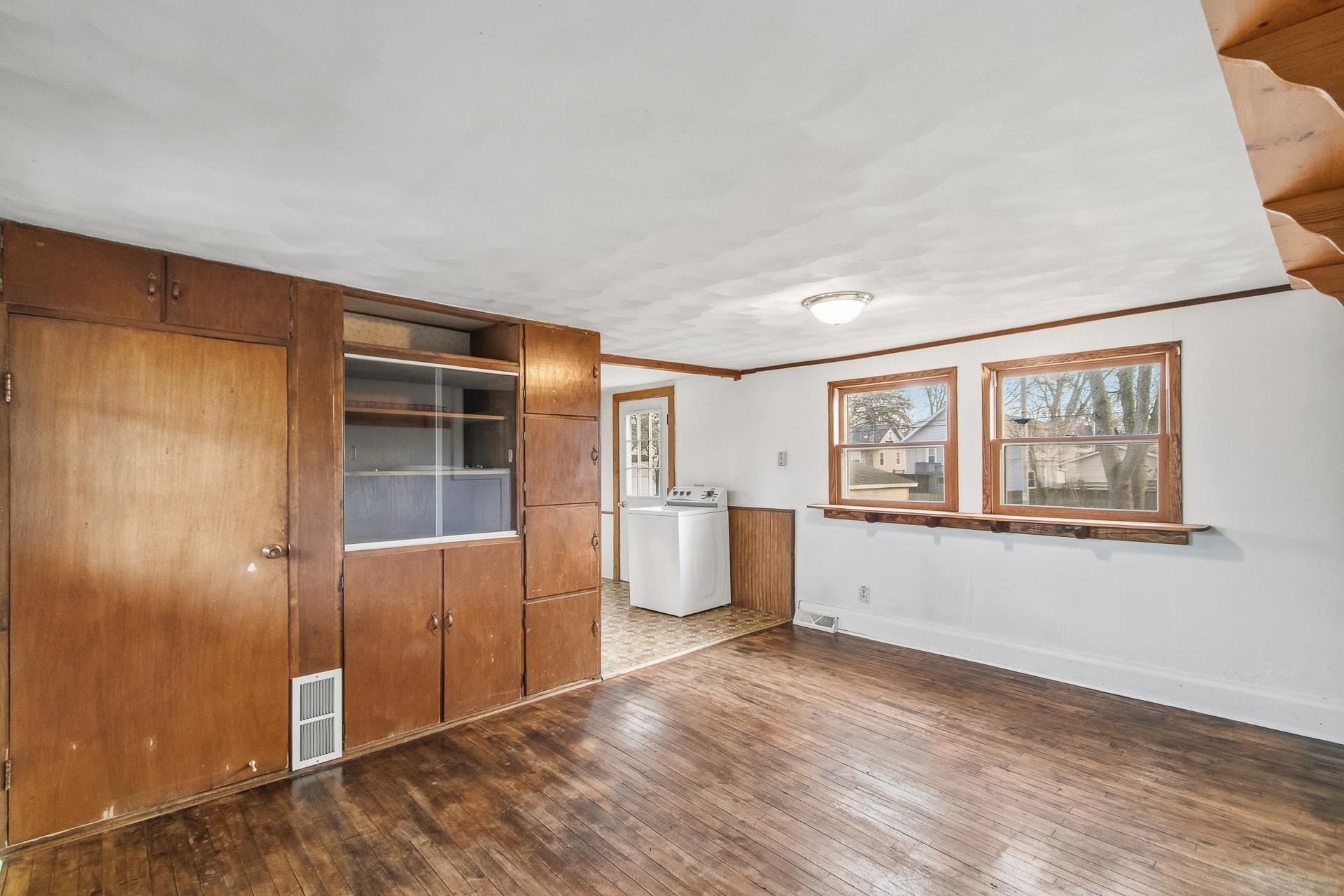 212 East Carroll Street Portage, WI 53901 - Photo 10 of 38