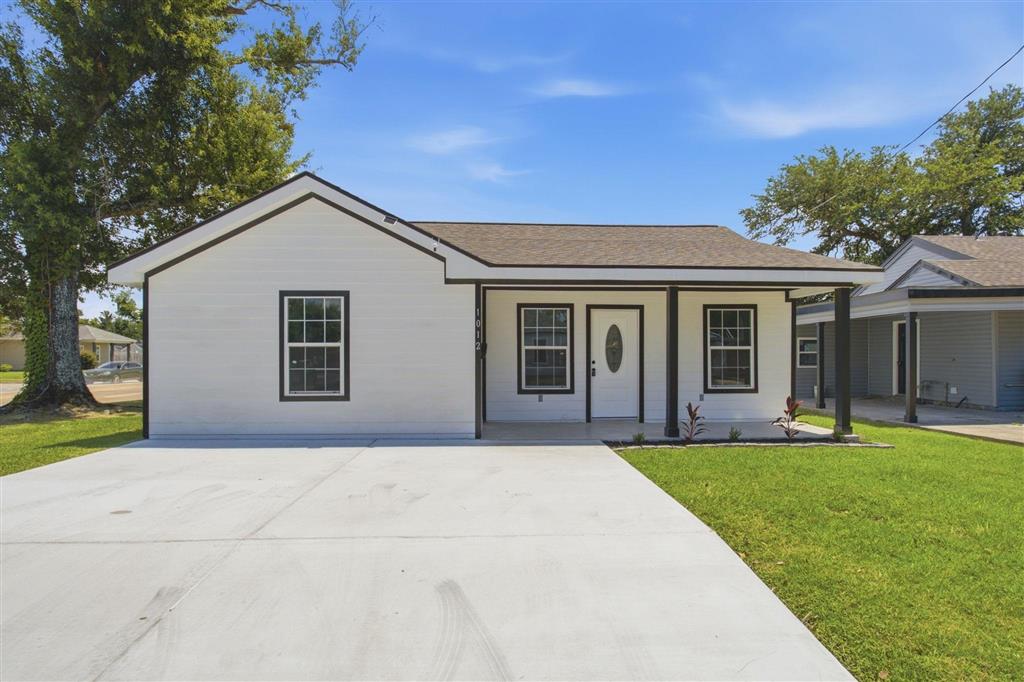 1012 Azalea Street Lake Charles, LA 70607 - Photo 1 of 15