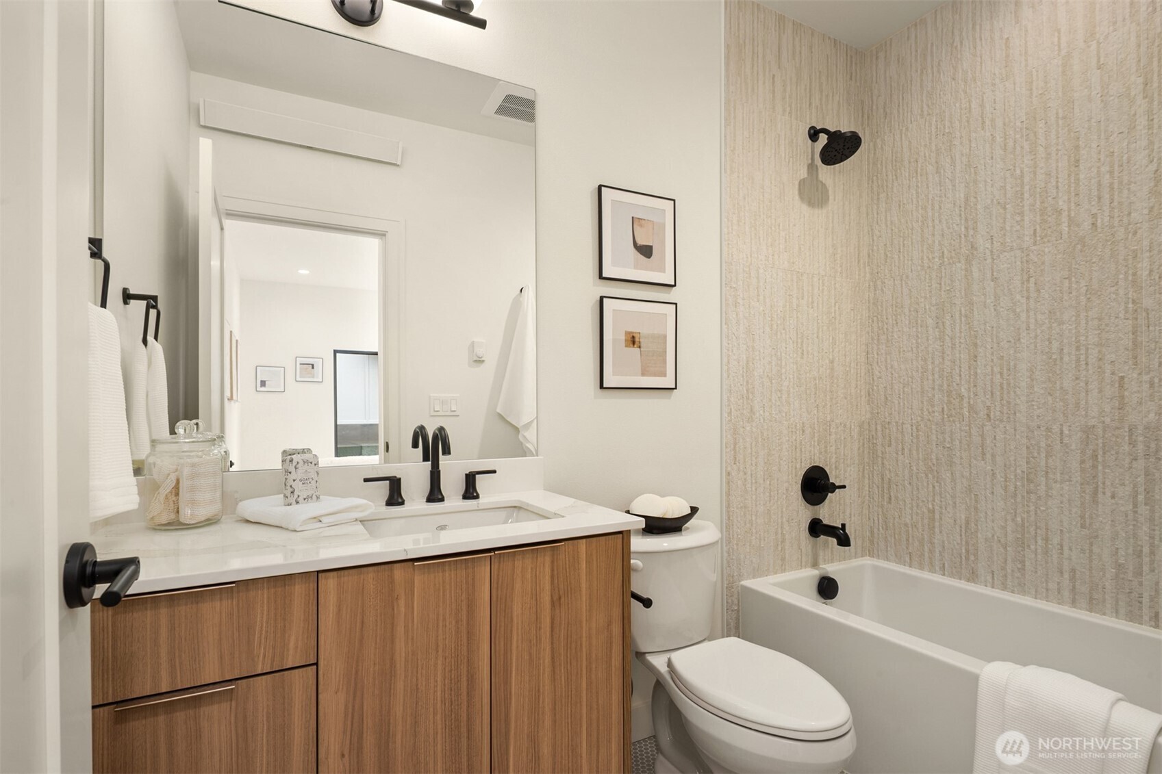 614 5th Avenue South, Unit C108 Edmonds, WA 98020 - Photo 19 of 23
