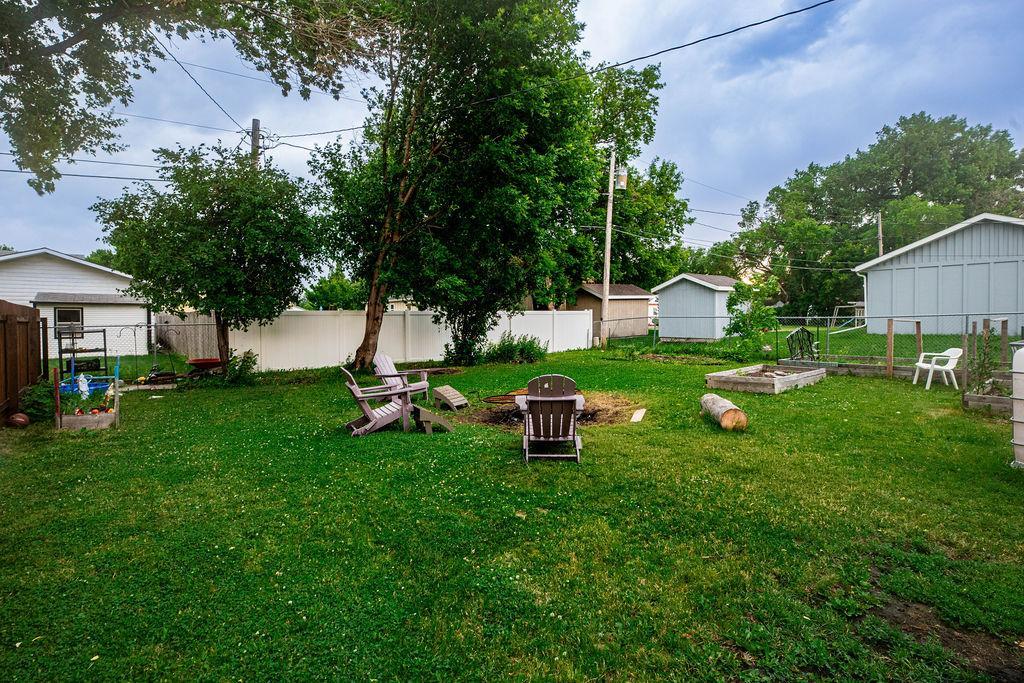 808 15th Street North Moorhead, MN 56560 - Photo 22 of 23