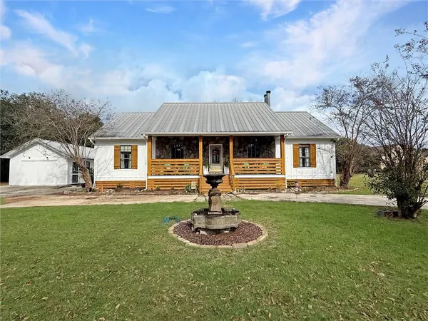 $699,000 | 73033 Double B S Road, Covington, LA 70435