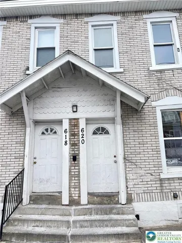 $1,075 | 620 West Chew Street, Unit 2F, Allentown, PA 18102