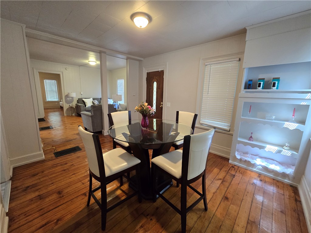 149 Champlain Street Rochester, NY 14608 - Photo 11 of 20
