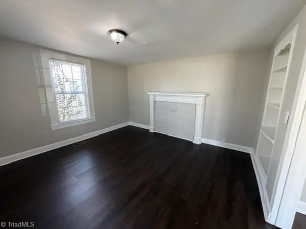$1,300 | 1335 Thurmond Street, Winston-Salem, NC 27105