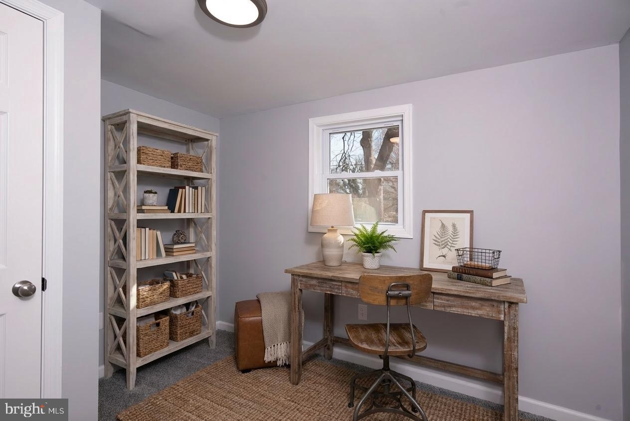 6374 Rock Hall Road Rock Hall, MD 21661 - Photo 14 of 34 a workspace with furniture and window