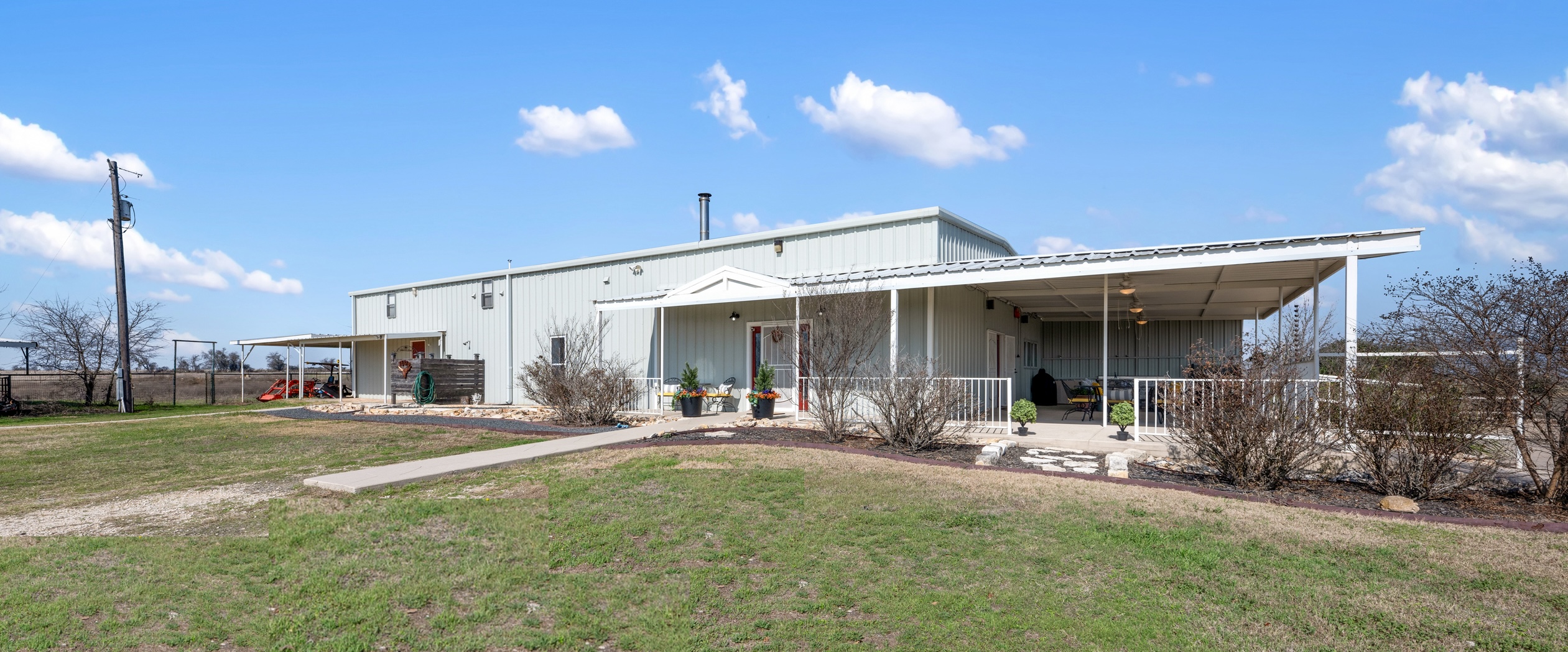 6501 County Road 239 Jarrell, TX 76537 - Photo 37 of 40 front view of property