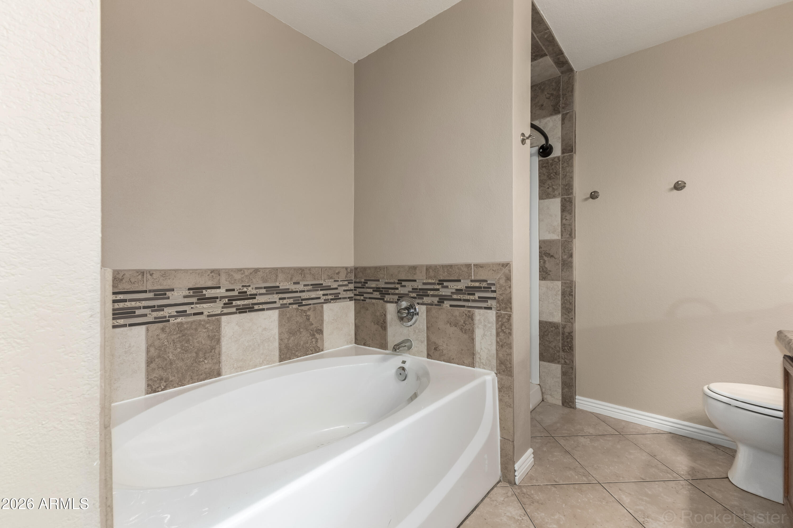 3553 East Trigger Way Gilbert, AZ 85297 - Photo 16 of 30 16