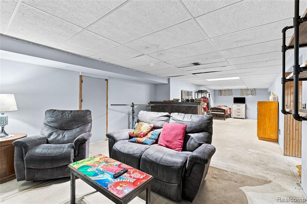 10499 East Potter Road Davison, MI 48423 - Photo 26 of 38 Gallery Image 26