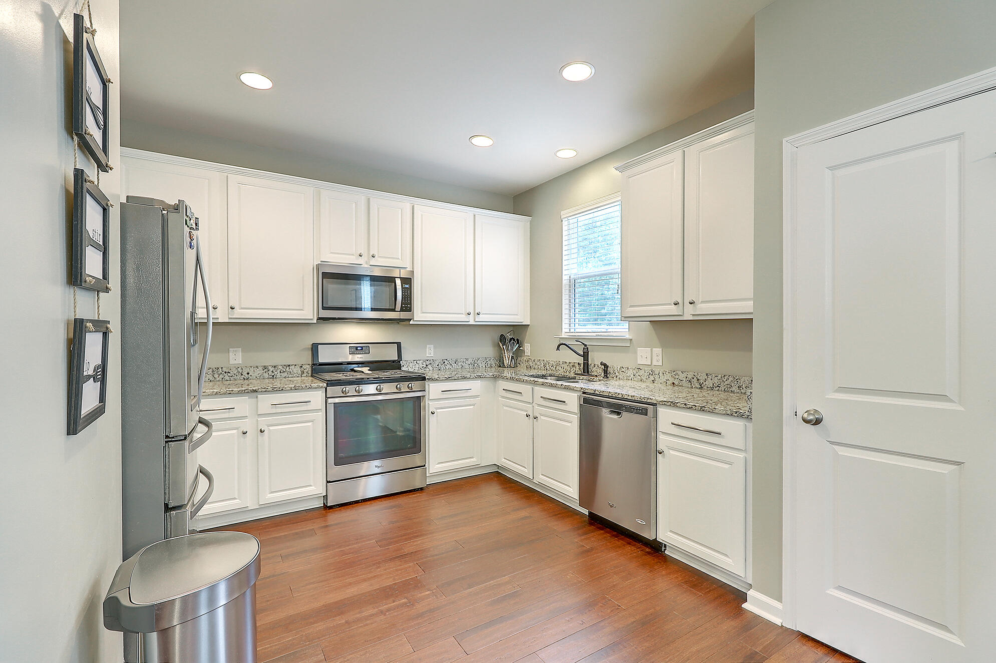 243 Oglethorpe Circle Moncks Corner, SC 29461 - Photo 10 of 26 IMG_7750_1_2_3_4_5_6