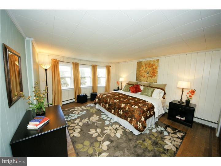 37 Diverty Road Pennington, NJ 08534 - Photo 13 of 20 Bedroom - Main