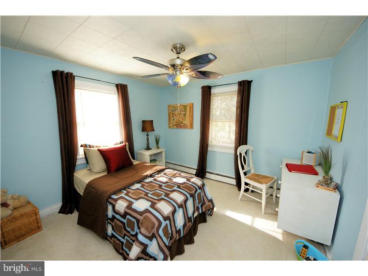 37 Diverty Road Pennington, NJ 08534 - Photo 14 of 20 Bedroom 2