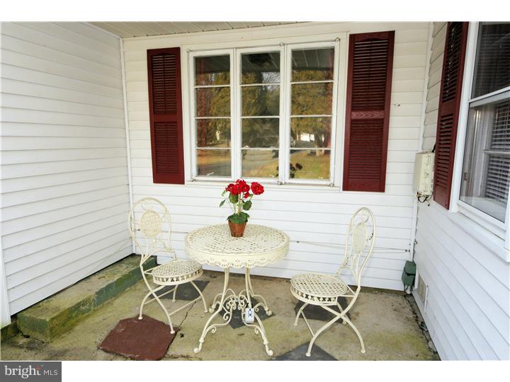 37 Diverty Road Pennington, NJ 08534 - Photo 16 of 20 Patio