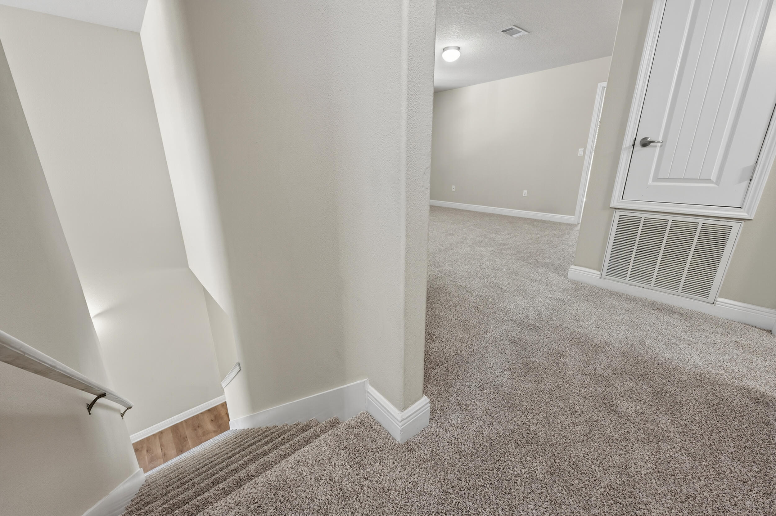 313 Gauntlet Drive Crestview, FL 32539 - Photo 19 of 44 a view of an empty room