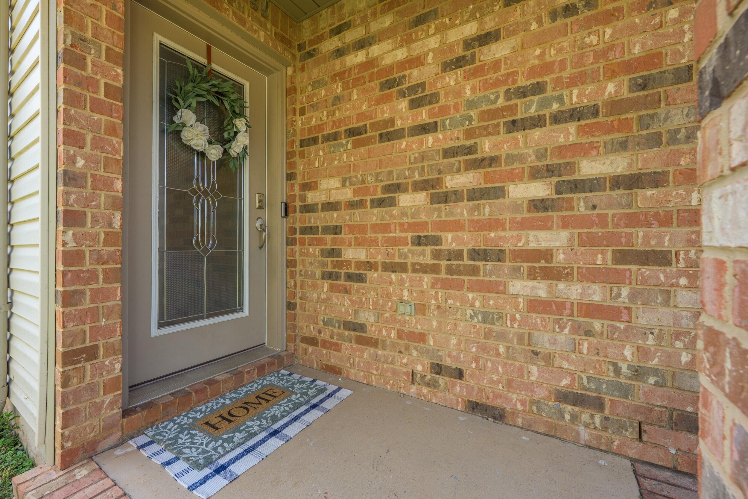 313 Gauntlet Drive Crestview, FL 32539 - Photo 4 of 44 a view of a wooden door