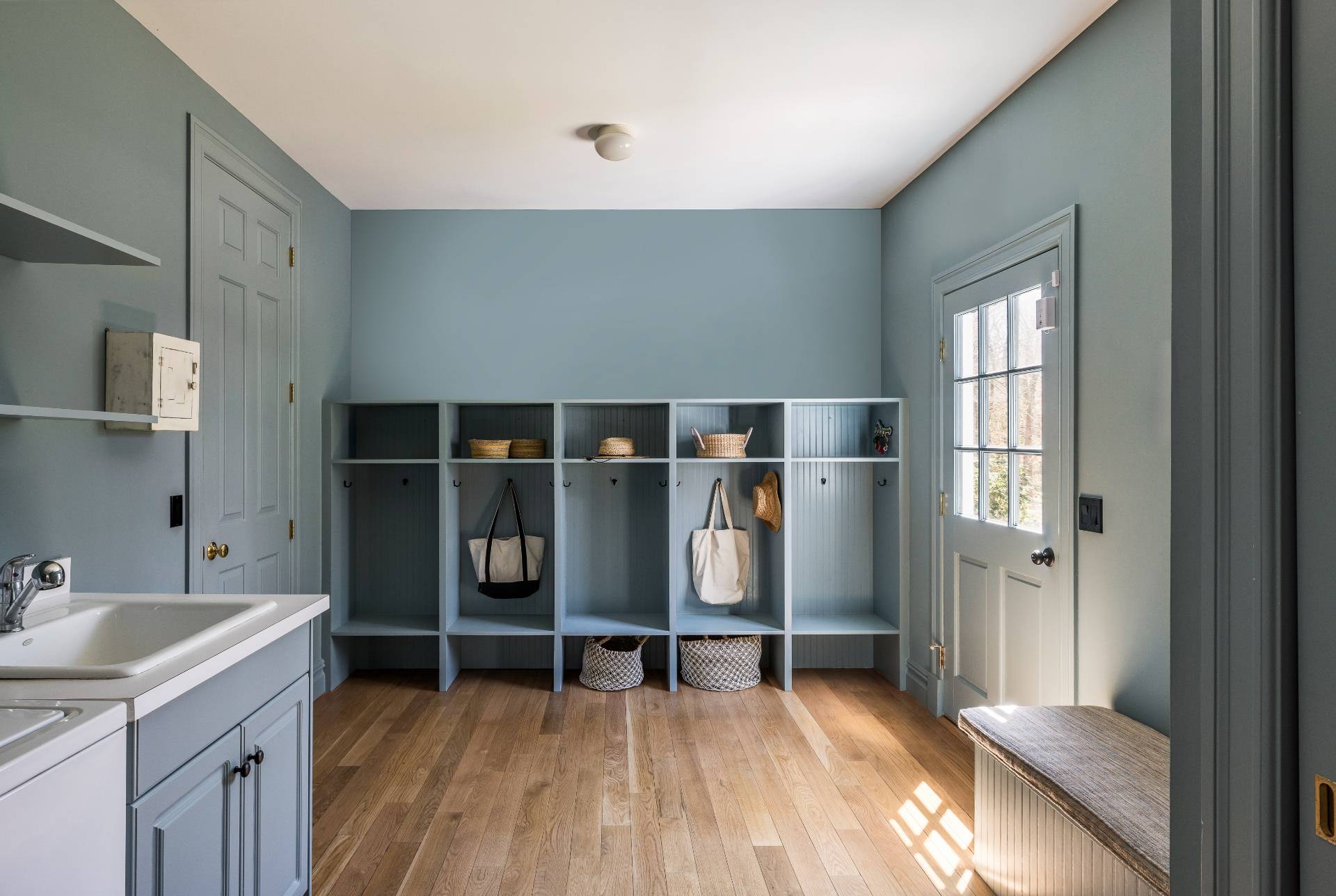 9 Dering Lane East Hampton, NY 11937 - Photo 24 of 30 a view of a room with wooden floor and windows