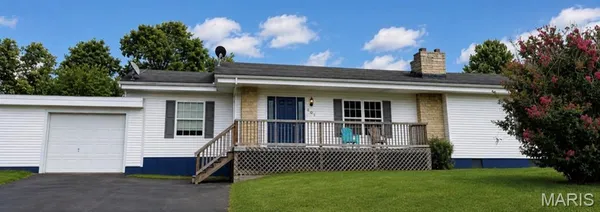 $194,900 | 607 South Wood Avenue, Fredericktown, MO 63645