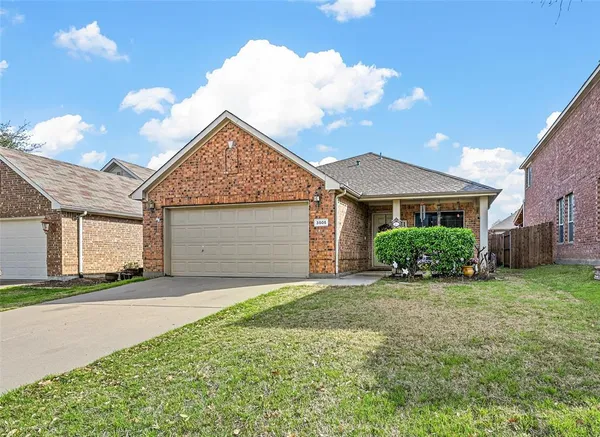 $2,650 | 3505 Versante Drive, Bedford, TX 76021