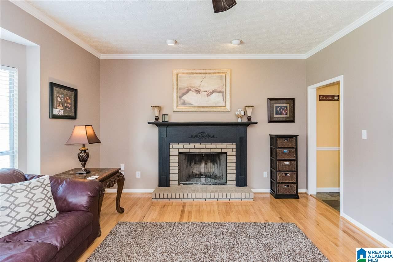 297 Milgray Lane Calera, AL 35040 - Photo 5 of 44