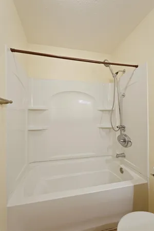 $349,000 | 1927 South Mills Avenue, Unit 3, Lodi, CA 95242