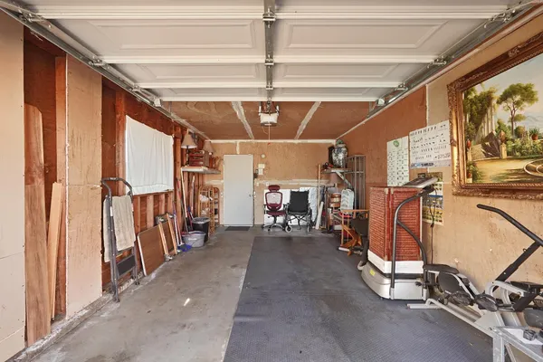 $349,000 | 1927 South Mills Avenue, Unit 3, Lodi, CA 95242