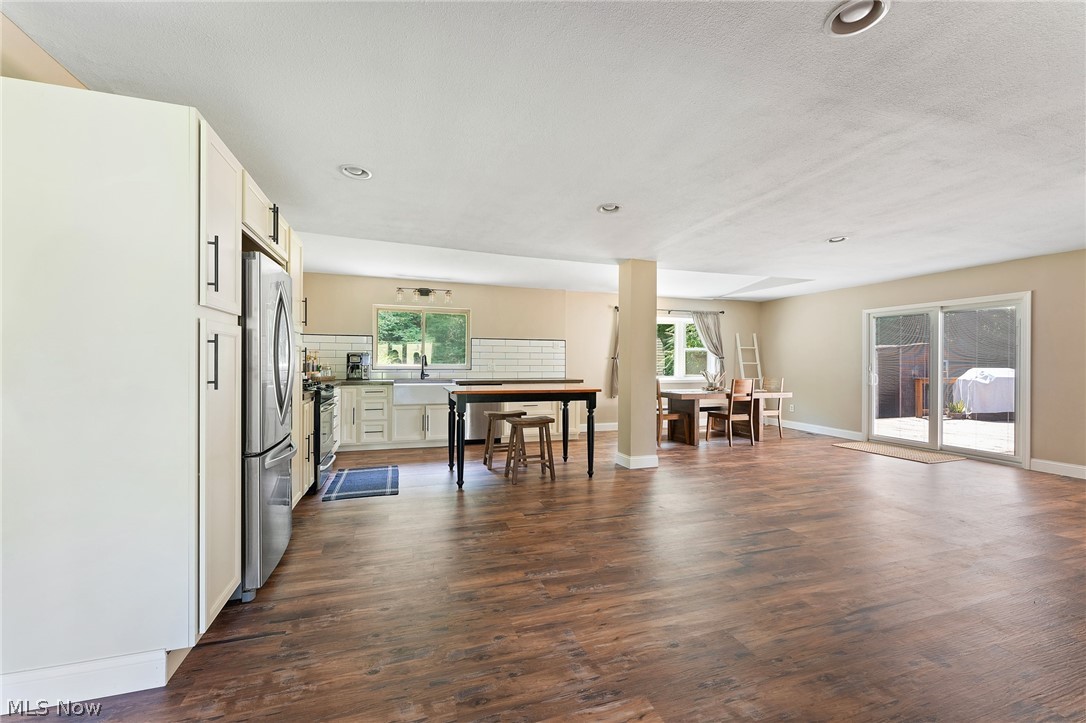 6297 Kirk Road Canfield, OH 44406 - Photo 7 of 29 Gallery Image 7