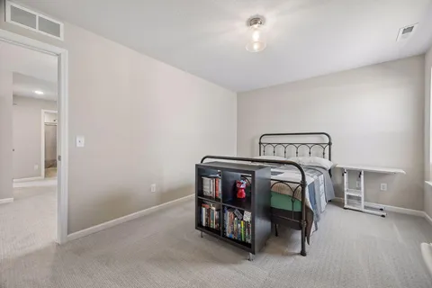 $825,000 | 4941 Obsidian Way, Victoria, MN 55386