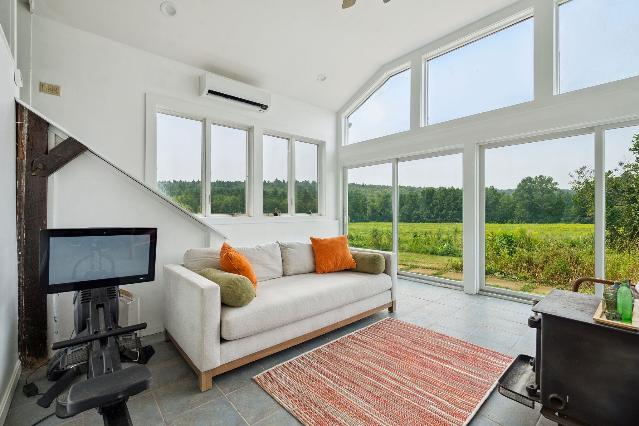 19 Shaws Hill Road Exeter, NH 03833 - Photo 15 of 46