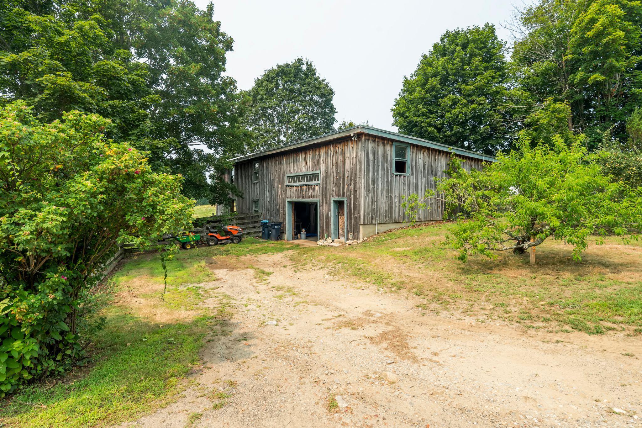 19 Shaws Hill Road Exeter, NH 03833 - Photo 35 of 46