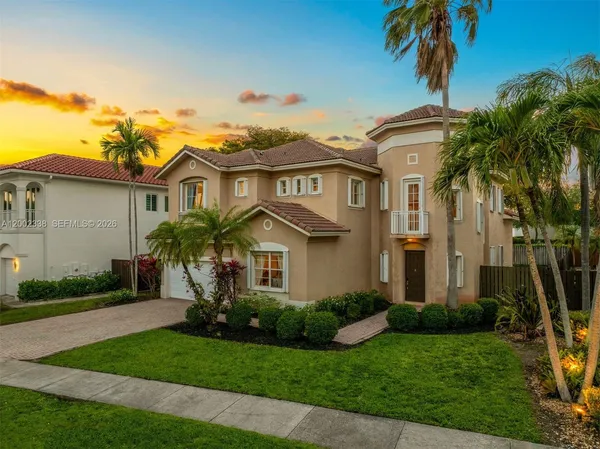 $1,890,000 | 6914 Northwest 113th Place, Doral, FL 33178