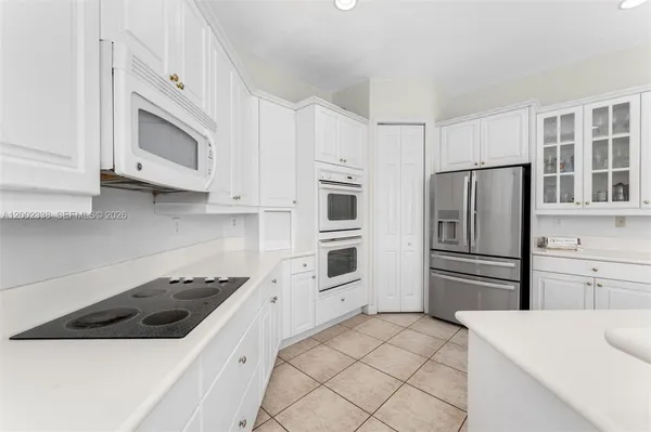 $1,890,000 | 6914 Northwest 113th Place, Doral, FL 33178