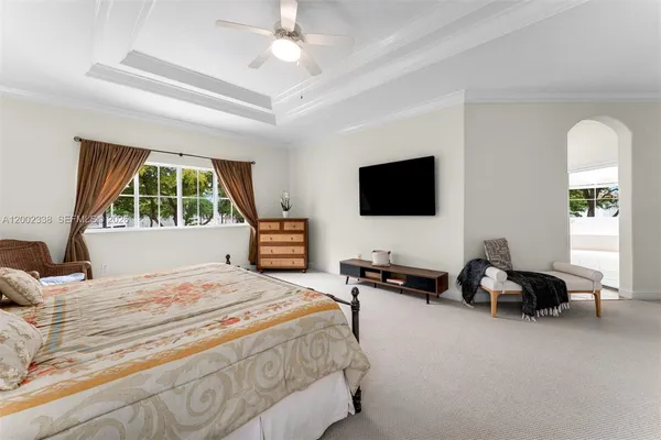 $1,890,000 | 6914 Northwest 113th Place, Doral, FL 33178