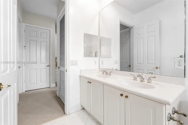 $1,890,000 | 6914 Northwest 113th Place, Doral, FL 33178