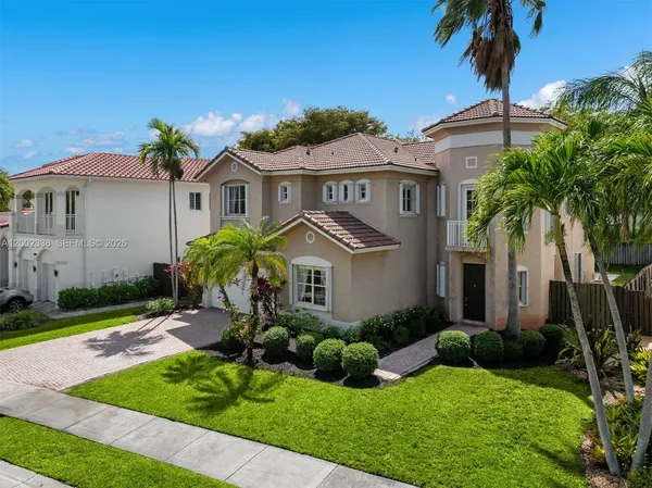 $1,890,000 | 6914 Northwest 113th Place, Doral, FL 33178