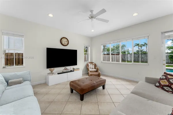 $1,890,000 | 6914 Northwest 113th Place, Doral, FL 33178