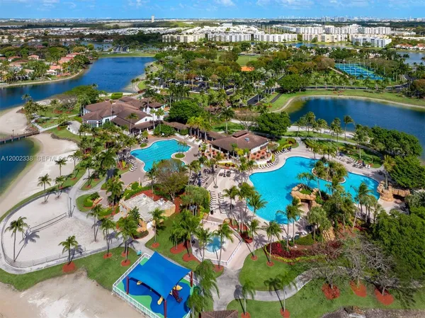 $1,890,000 | 6914 Northwest 113th Place, Doral, FL 33178