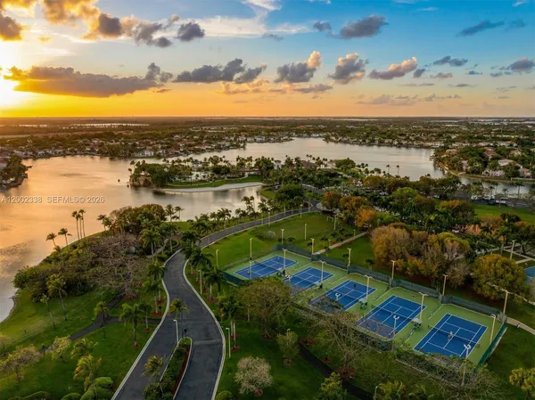 $1,890,000 | 6914 Northwest 113th Place, Doral, FL 33178