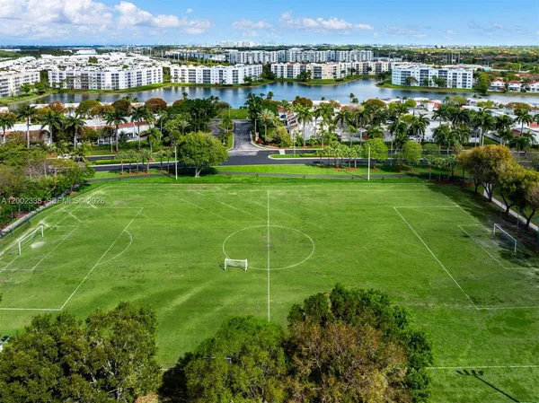 $1,890,000 | 6914 Northwest 113th Place, Doral, FL 33178