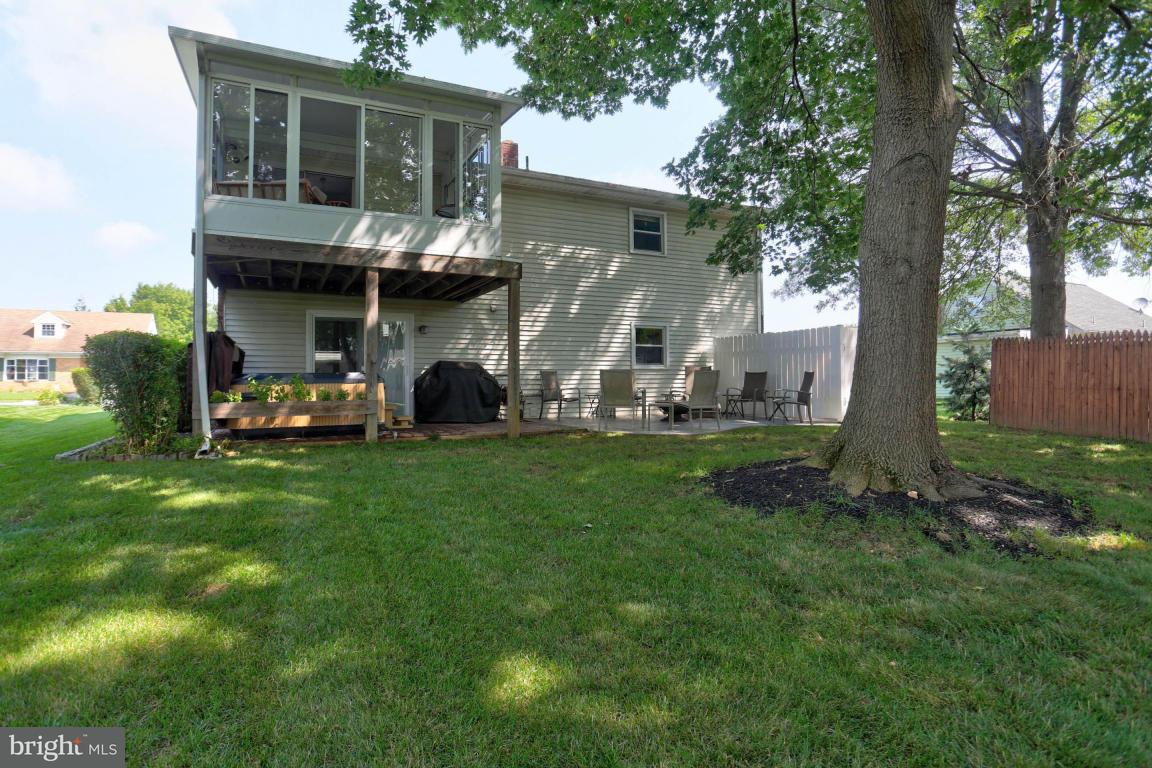 524 Hummingbird Drive Lititz, PA 17543 - Photo 30 of 35