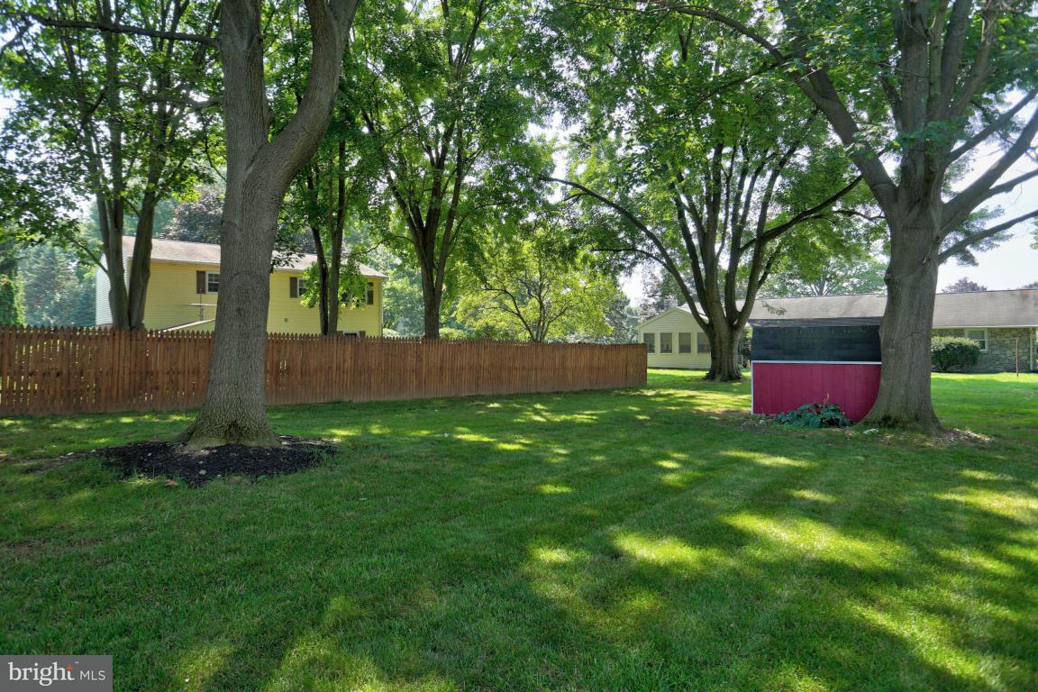 524 Hummingbird Drive Lititz, PA 17543 - Photo 33 of 35