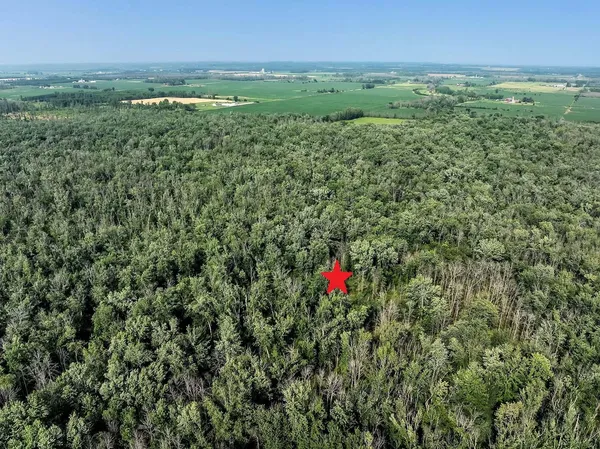 $264,000 | County Road South, Unit 120A, Algoma, WI 54201