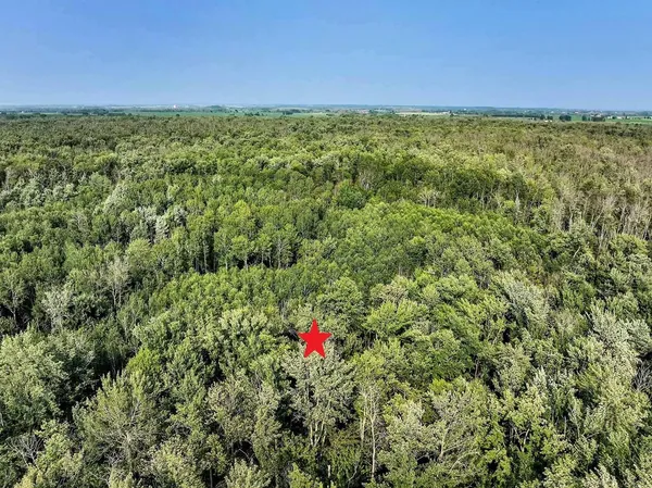 $264,000 | County Road South, Unit 120A, Algoma, WI 54201