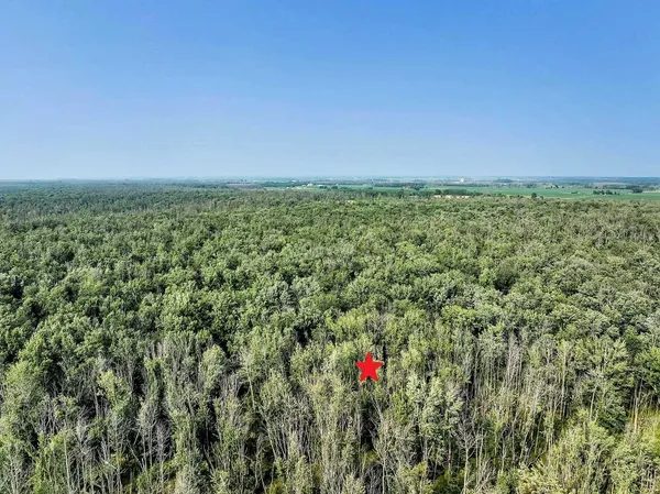 $264,000 | County Road South, Unit 120A, Algoma, WI 54201