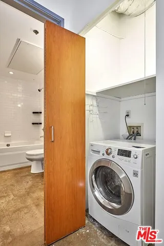 $3,200 | 1855 Industrial Street, Unit 302, Los Angeles, CA 90021