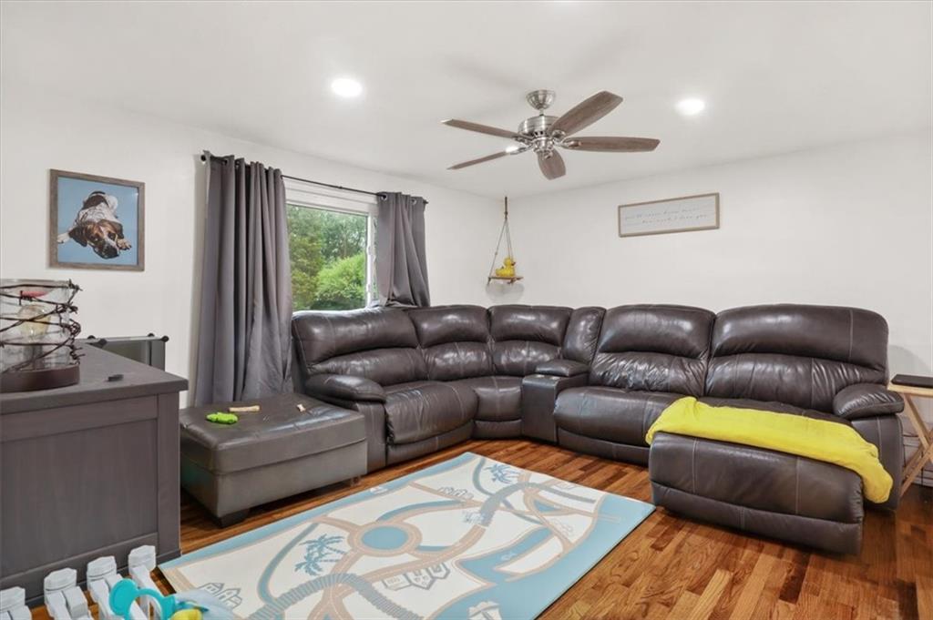 3312 South Hunter Road Indianapolis, IN 46203 - Photo 16 of 34 Gallery Image 16