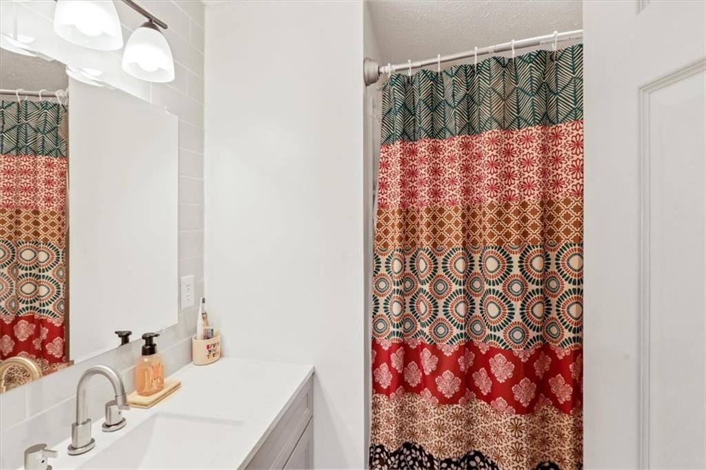 3312 South Hunter Road Indianapolis, IN 46203 - Photo 18 of 34 Gallery Image 18