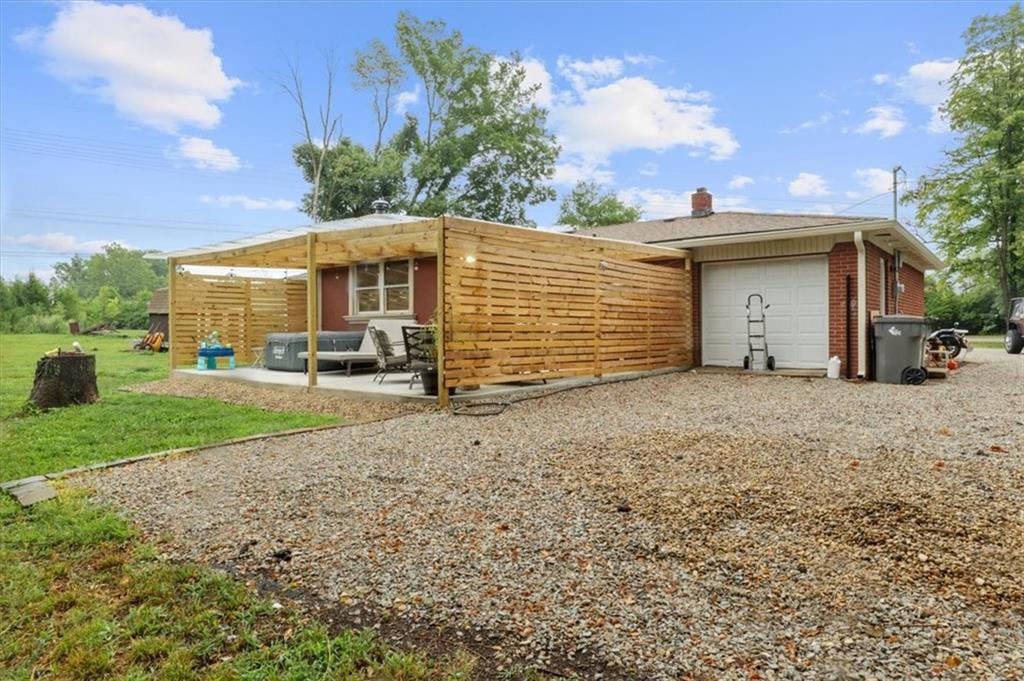 3312 South Hunter Road Indianapolis, IN 46203 - Photo 5 of 34 Gallery Image 5