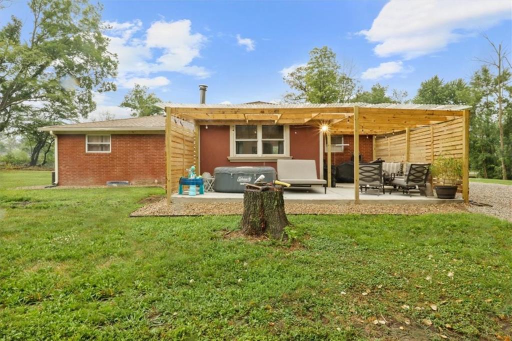 3312 South Hunter Road Indianapolis, IN 46203 - Photo 6 of 34 Gallery Image 6