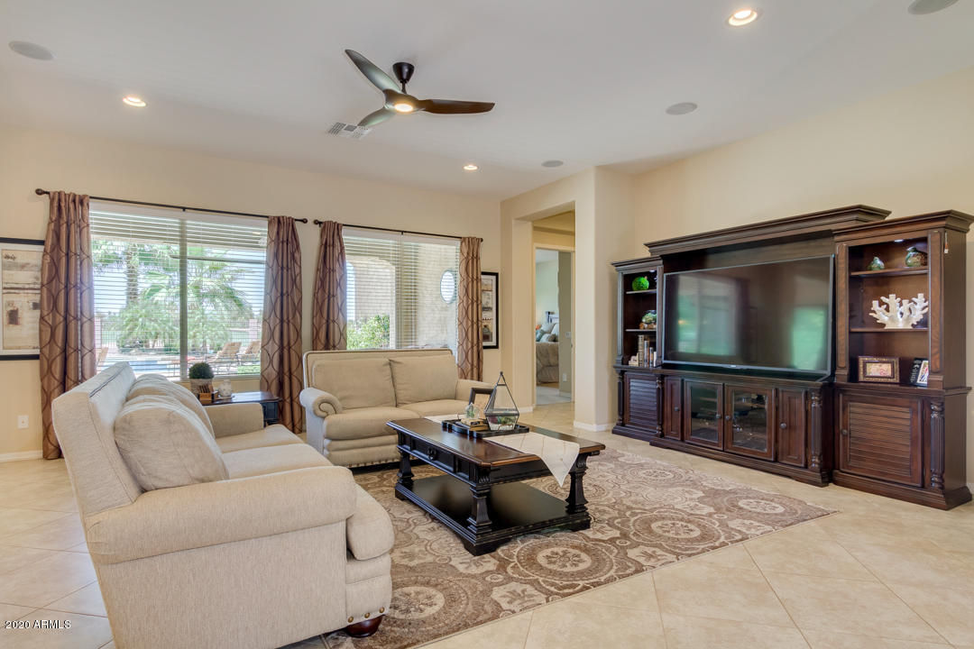 14330 West Coronado Road Goodyear, AZ 85395 - Photo 13 of 77 Great Natural light